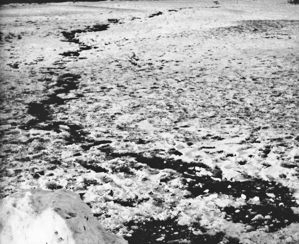 A Snowball Track 1964. Courtesy Richard Long